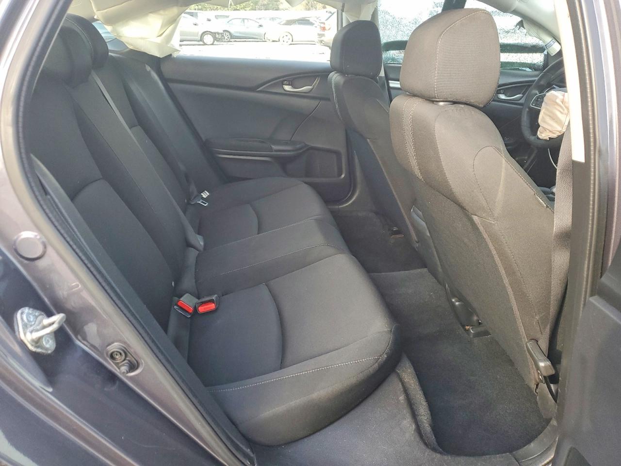2016 HONDA CIVIC LX photo 19