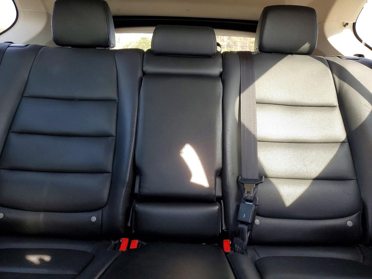 2016 MAZDA CX-5 GT photo 10