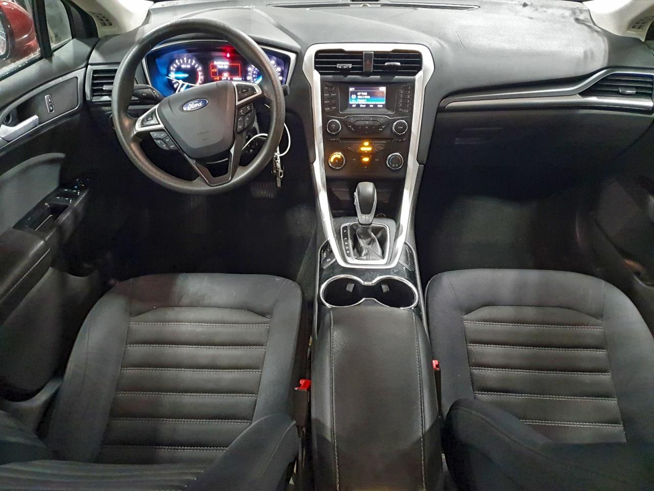 2014 FORD FUSION SE photo 8