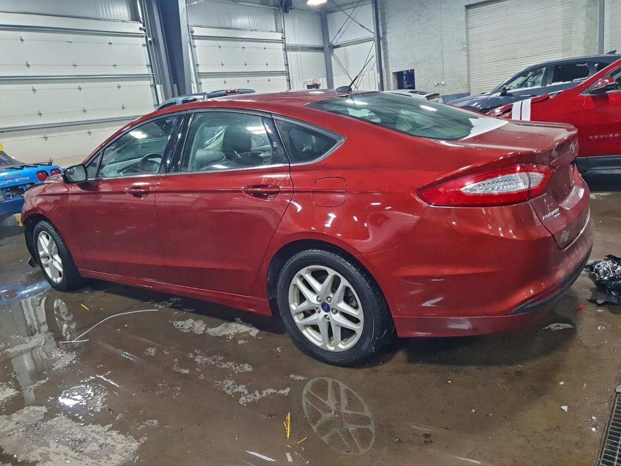 2014 FORD FUSION SE photo 2