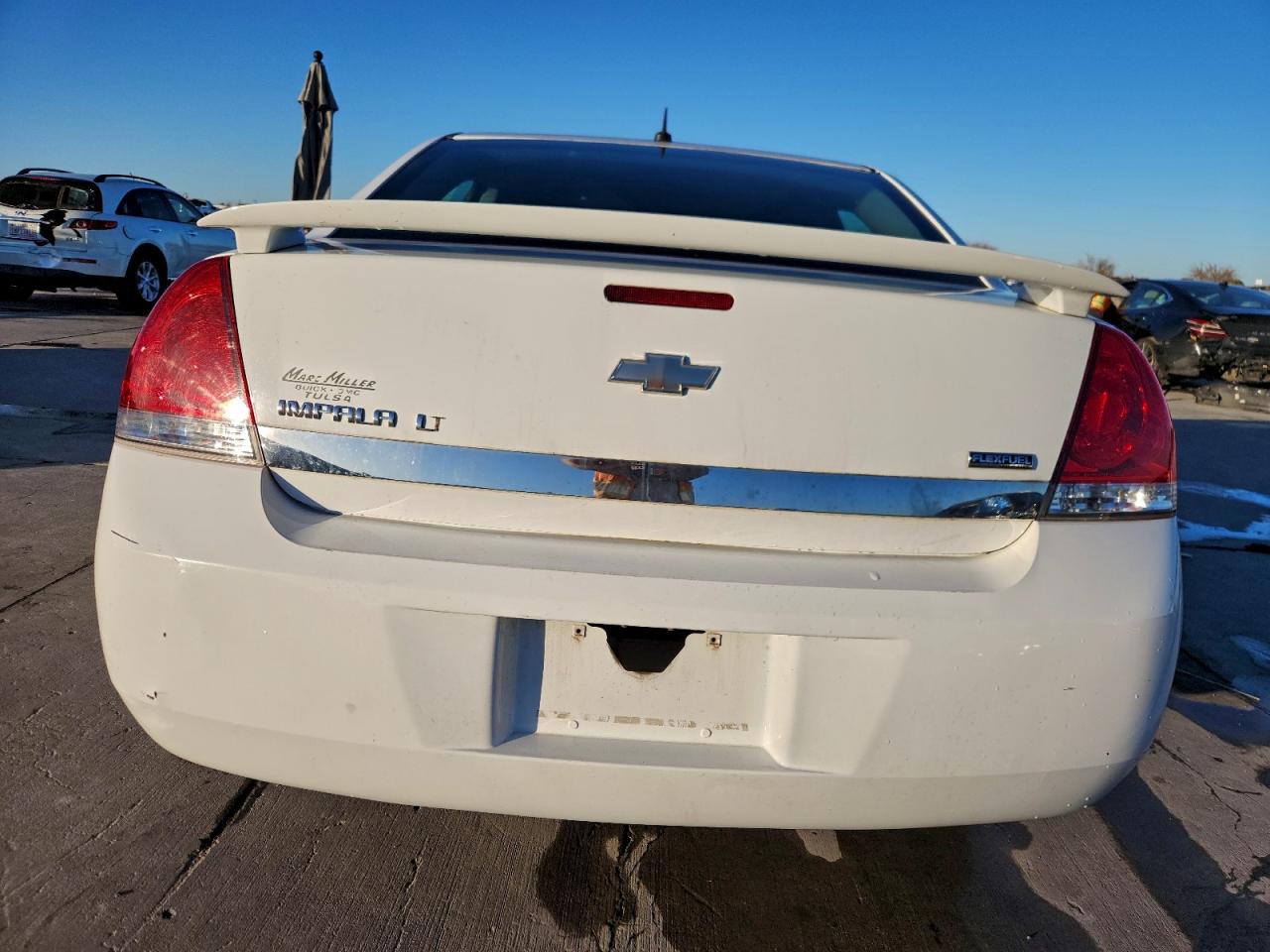 2011 CHEVROLET IMPALA LT photo 6