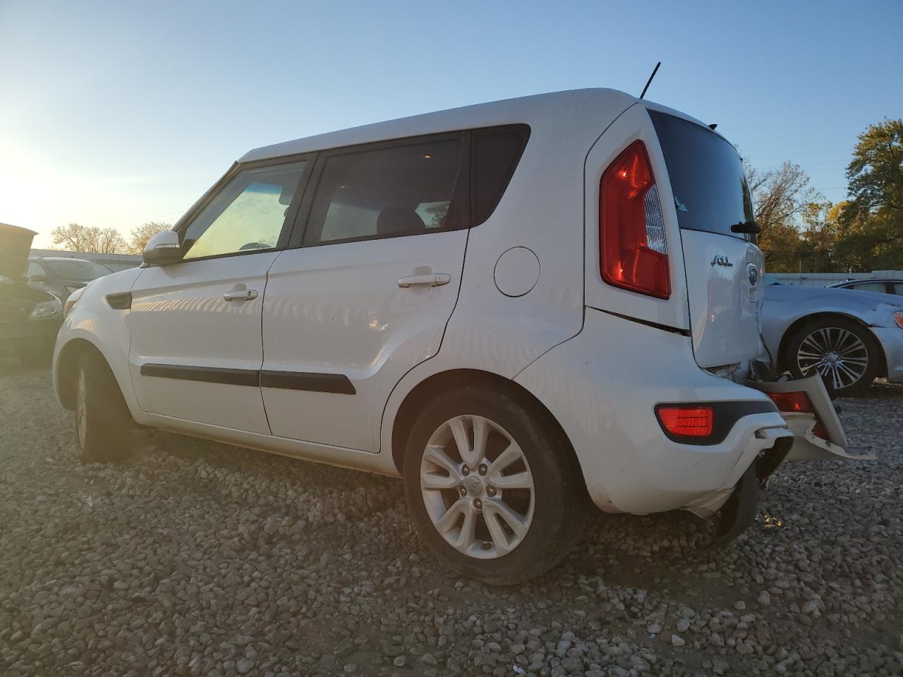 2012 KIA SOUL + photo 2