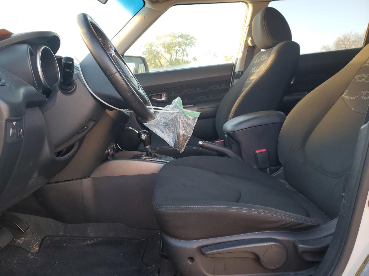 2012 KIA SOUL + photo 7