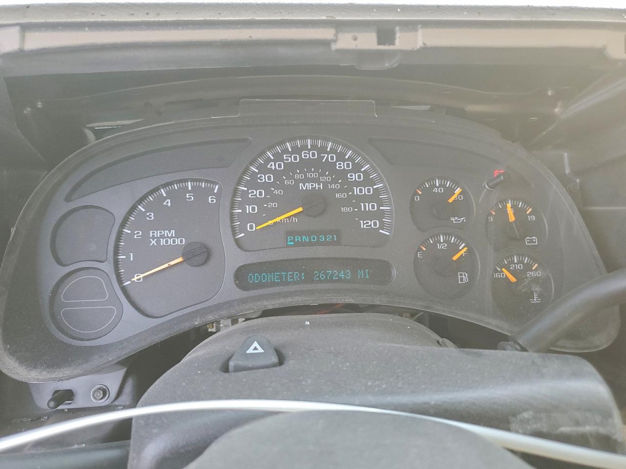 2003 CHEVROLET SUBURBAN K1500 photo 9