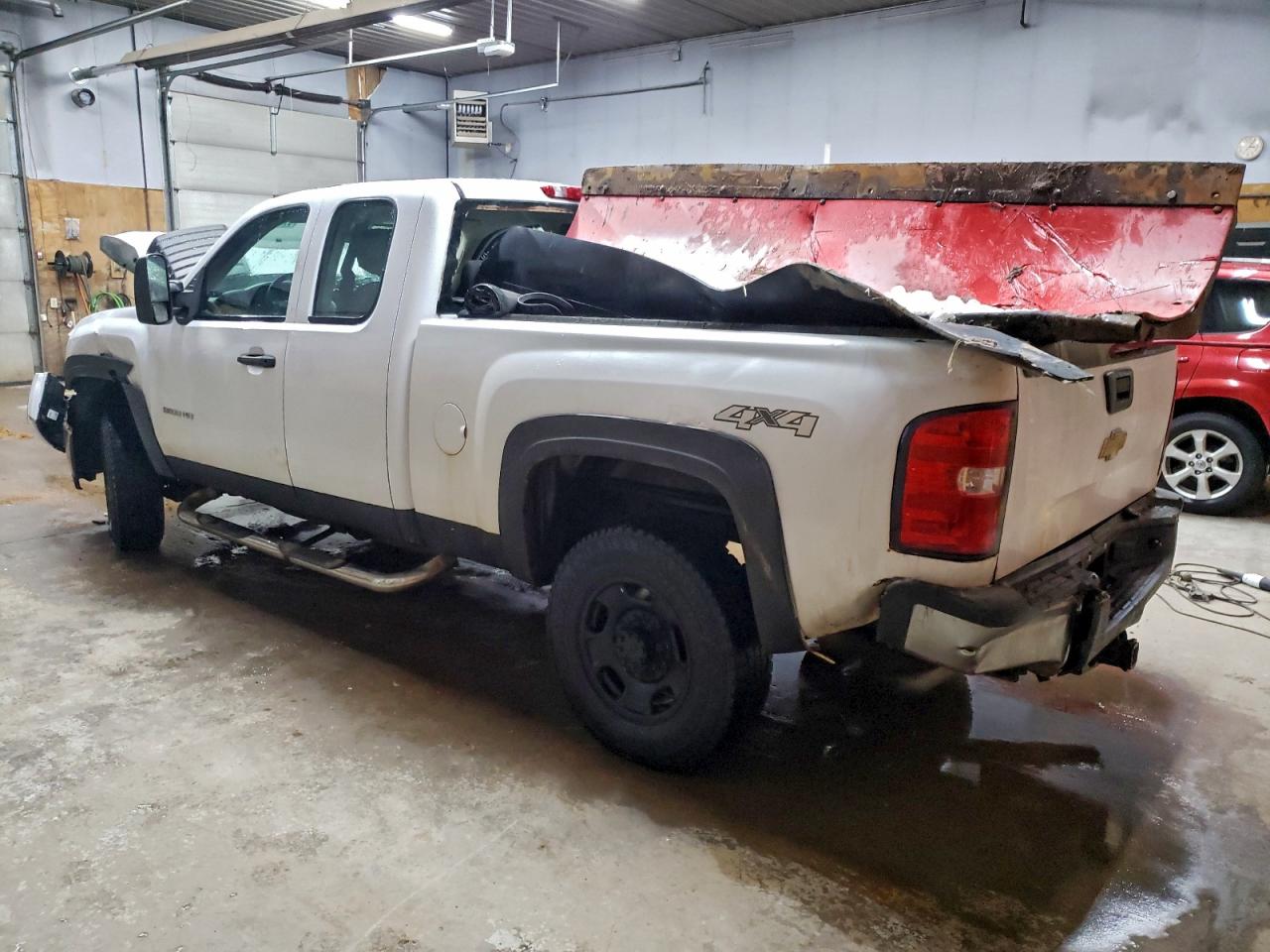 2013 CHEVROLET SILVERADO K2500 HEAVY DUTY photo 2