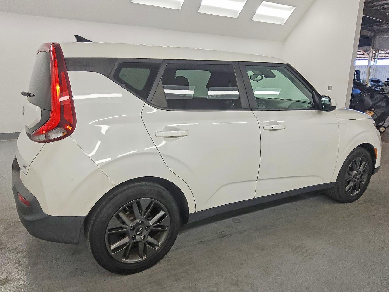 2021 KIA SOUL EX photo 3