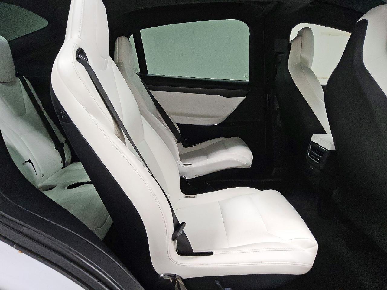 2018 TESLA MODEL X photo 11