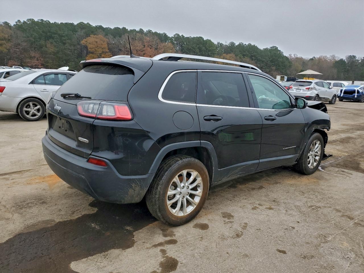 2019 JEEP CHEROKEE LATITUDE photo 5