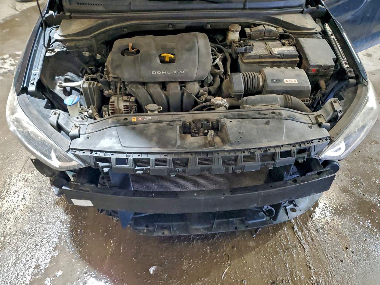 2018 HYUNDAI ELANTRA SEL photo 11