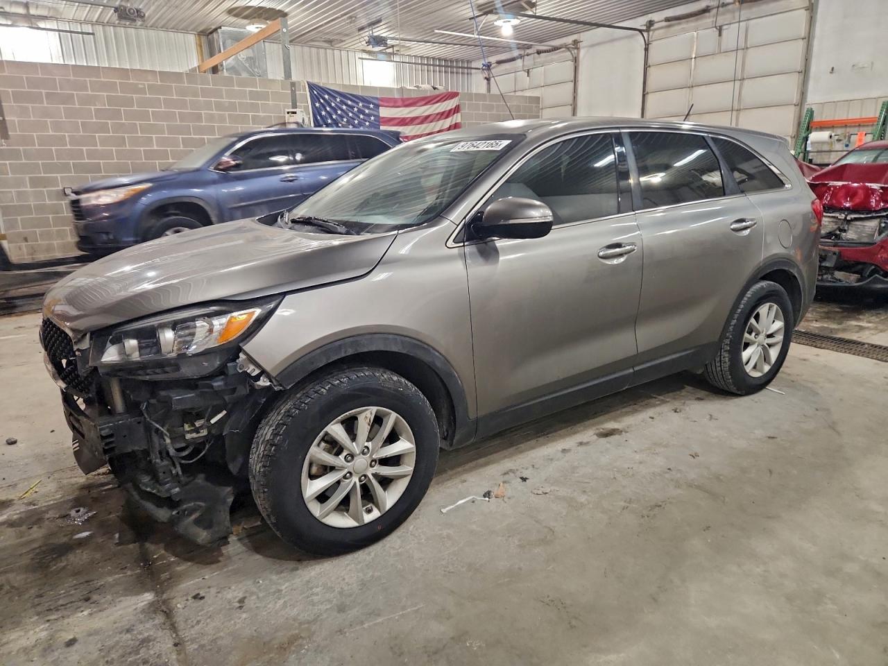 2016 KIA SORENTO