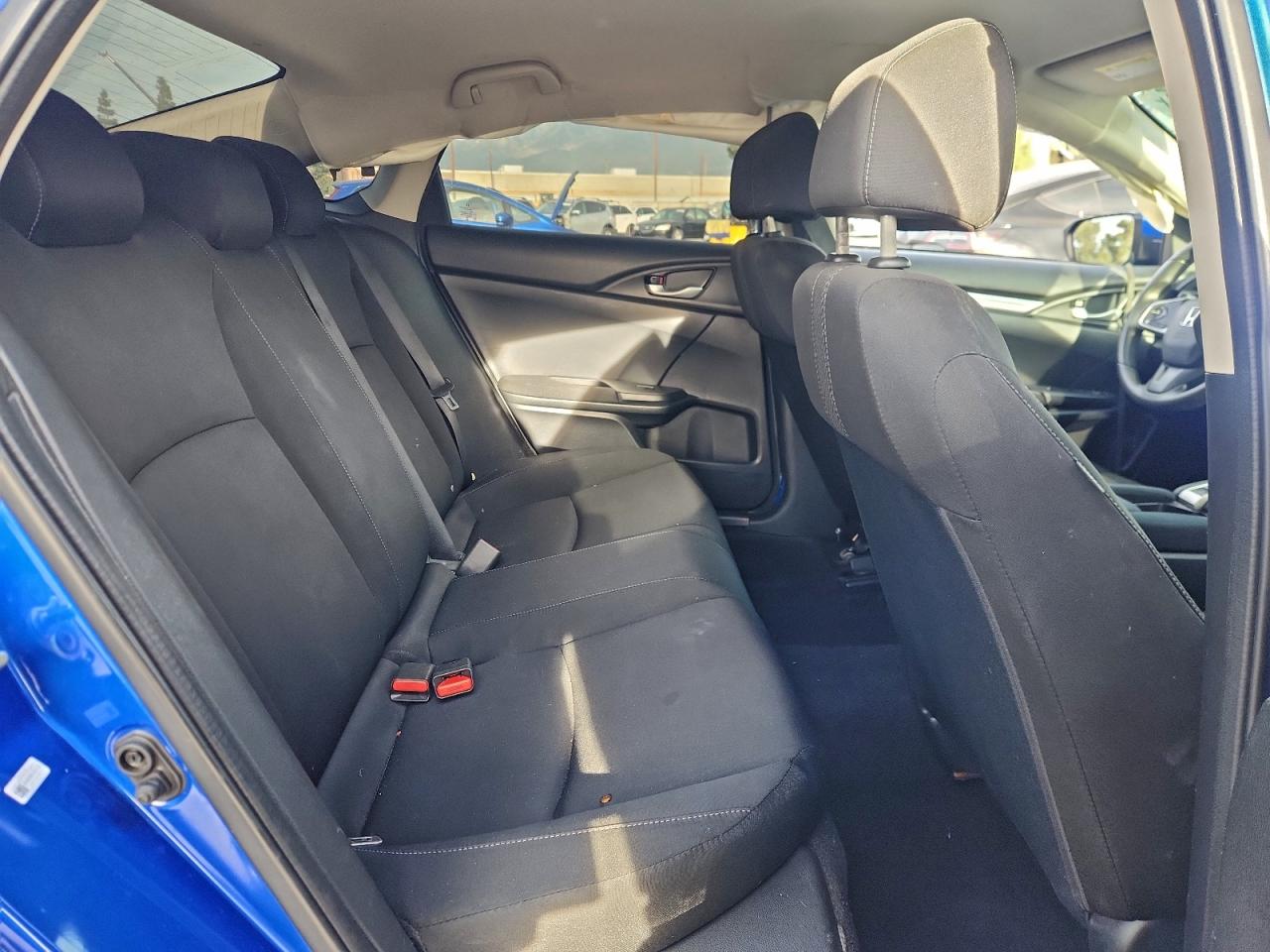 2017 HONDA CIVIC LX photo 10