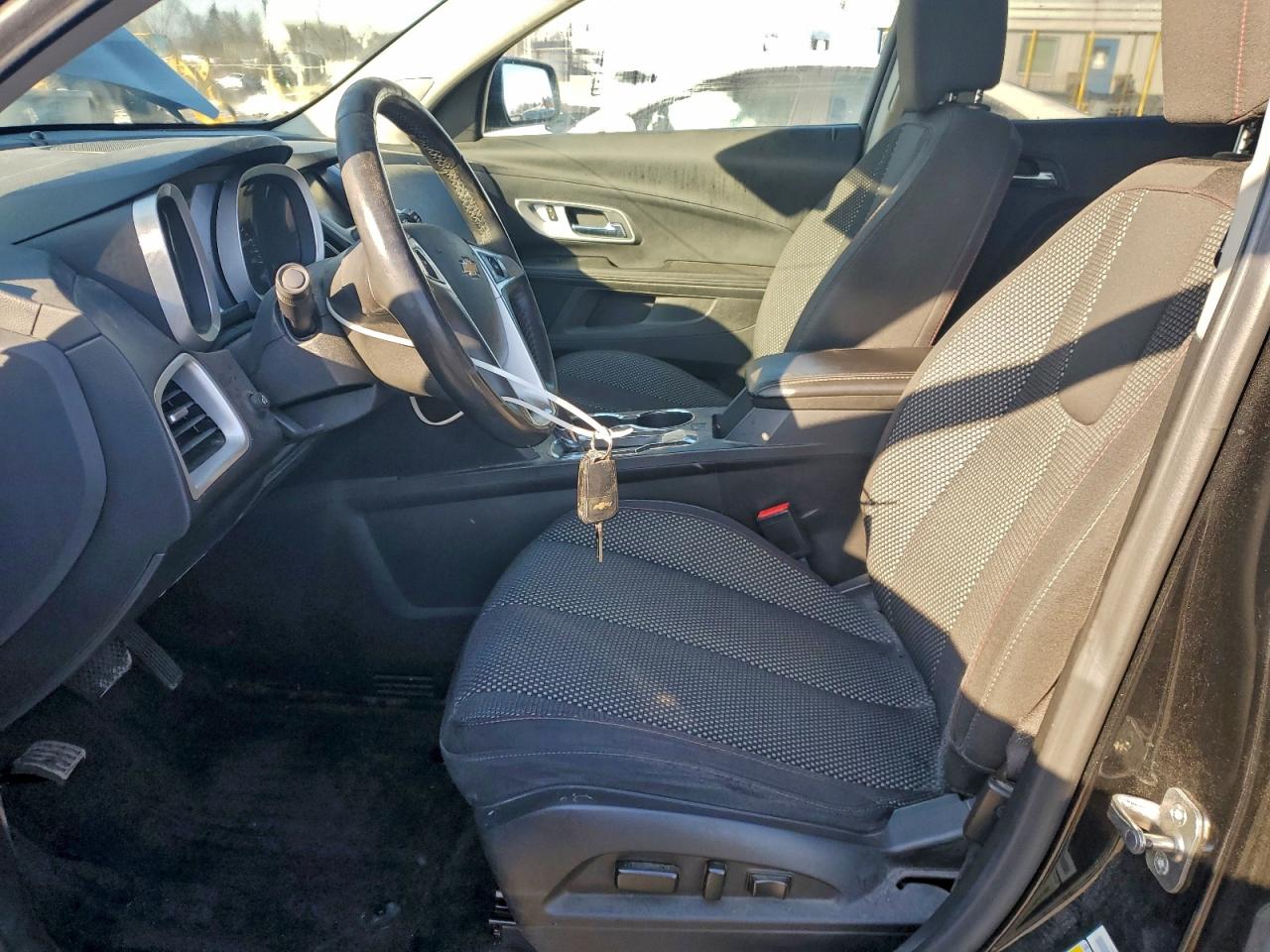 2017 CHEVROLET EQUINOX LT photo 25