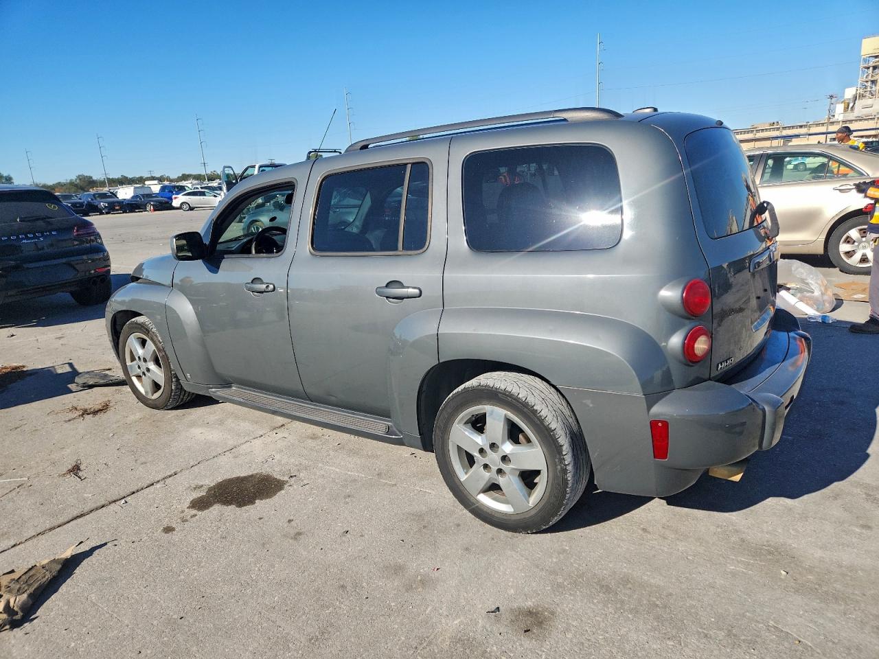 2008 CHEVROLET HHR LT photo 2