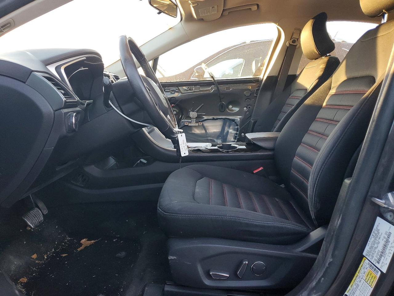 2016 FORD FUSION SE photo 7