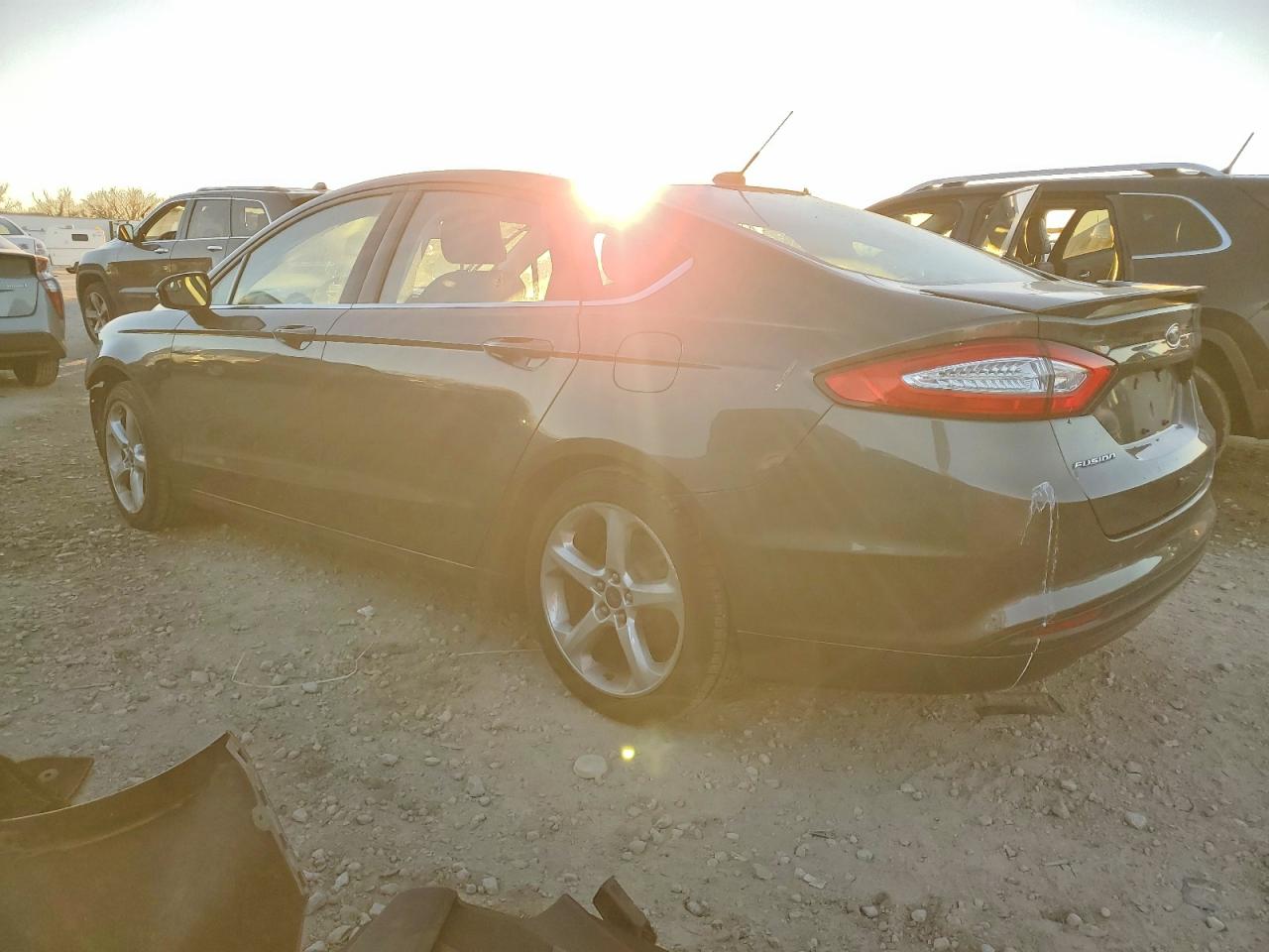 2016 FORD FUSION SE photo 2