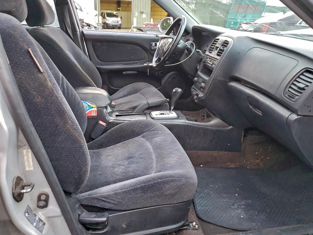 2002 HYUNDAI SONATA GL photo 7