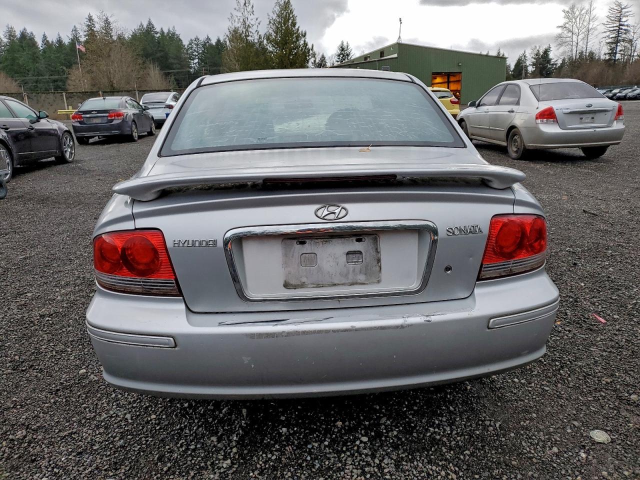 2002 HYUNDAI SONATA GL photo 6