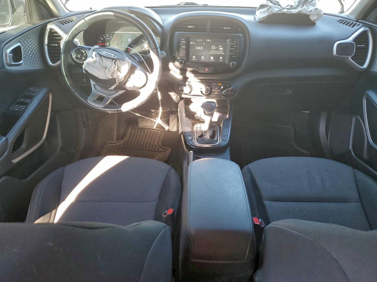 2021 KIA SOUL LX photo 8