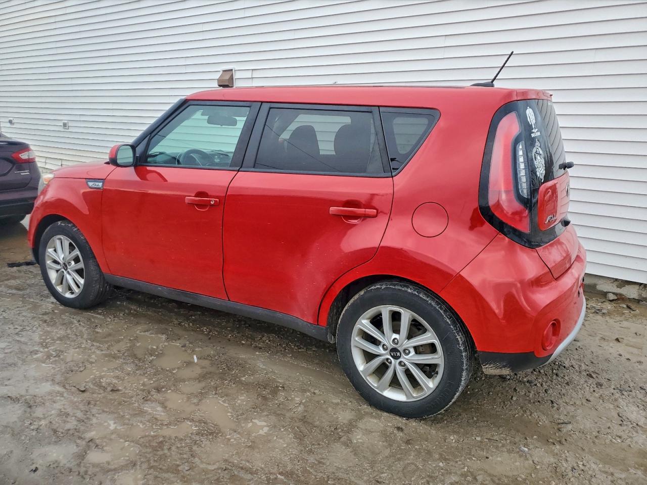 2018 KIA SOUL + photo 2