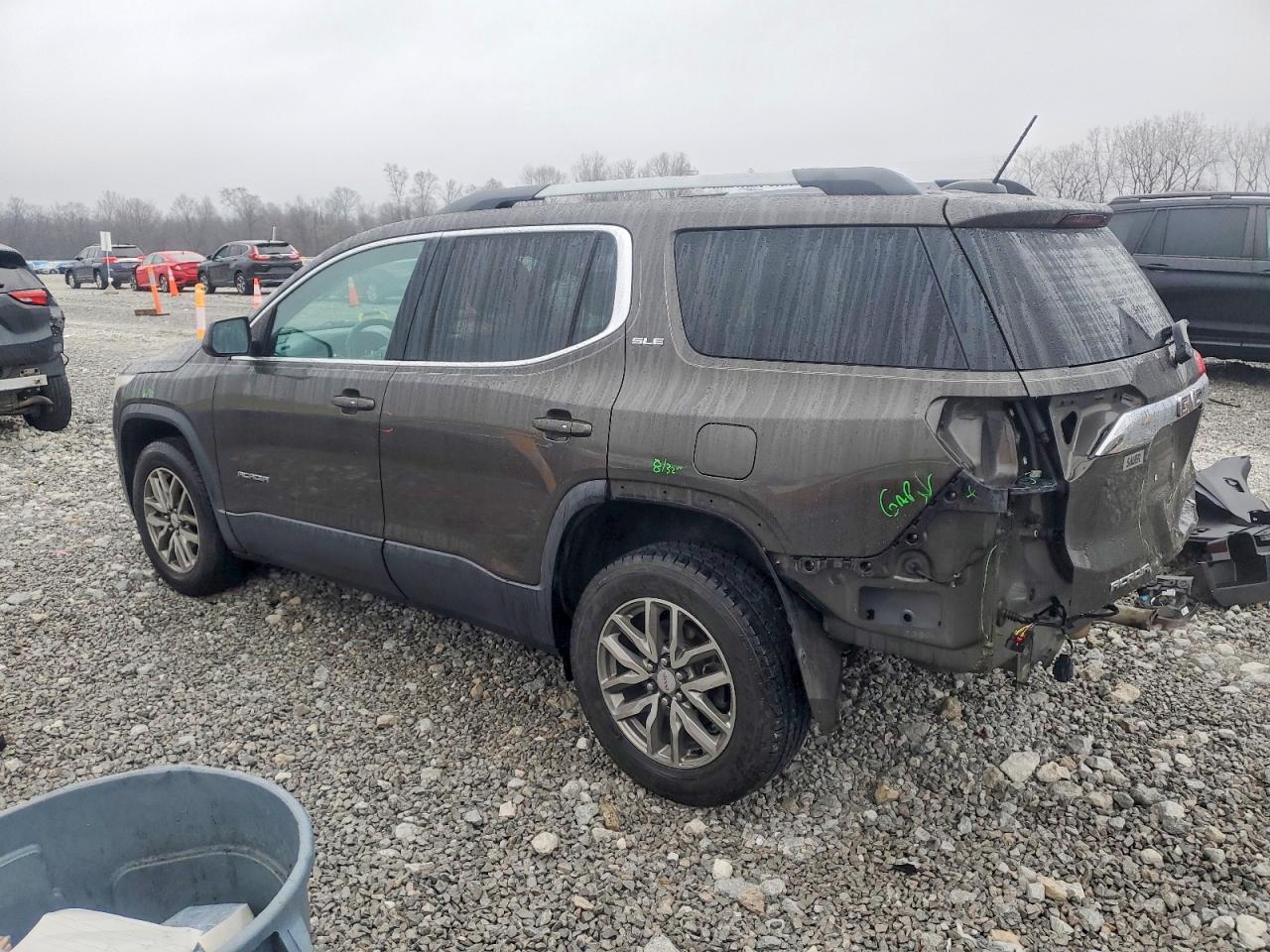 2019 GMC ACADIA SLE photo 2