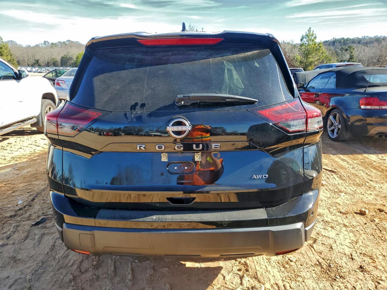2024 NISSAN ROGUE S photo 6