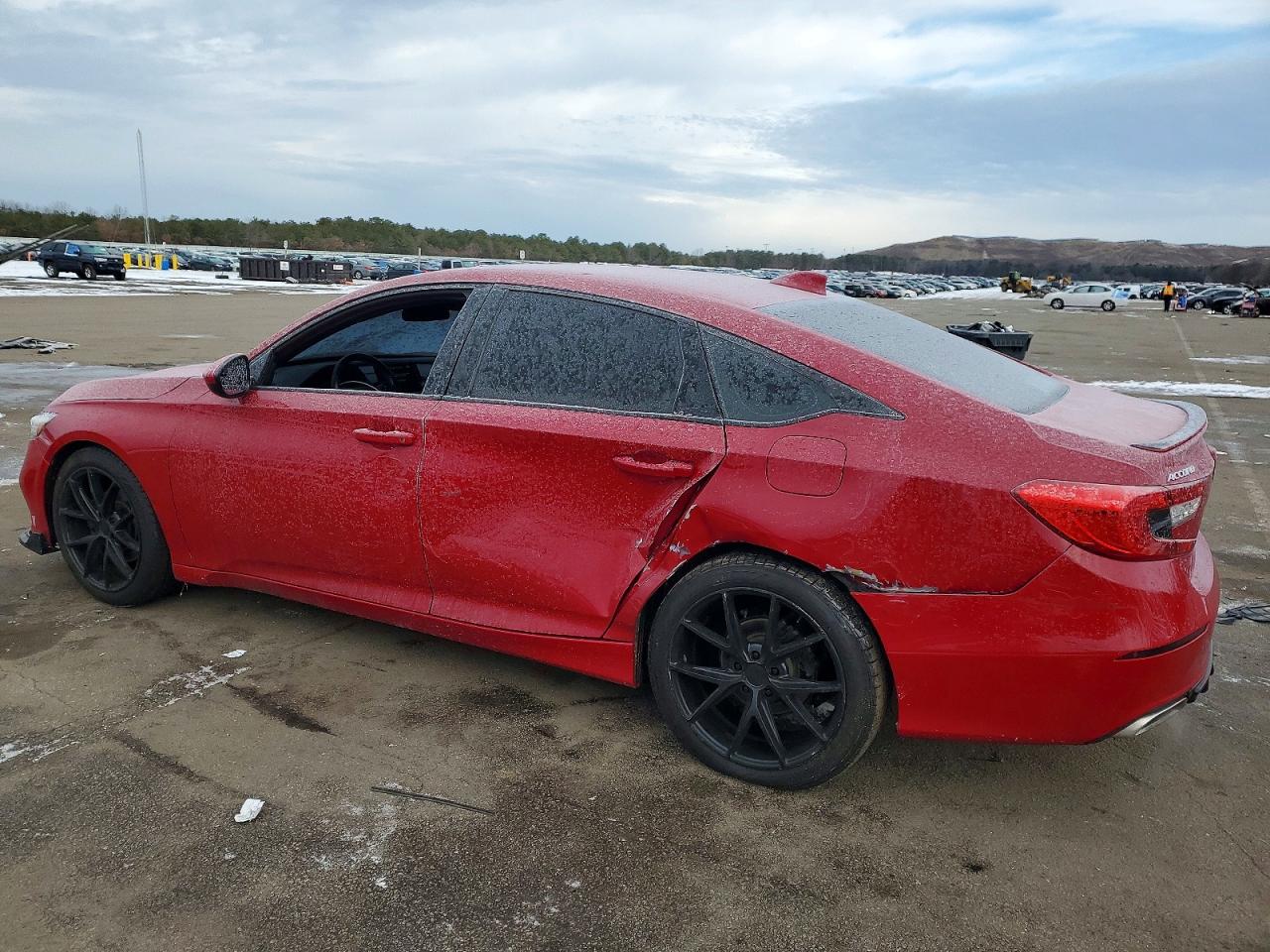 2018 HONDA ACCORD SPORT photo 3
