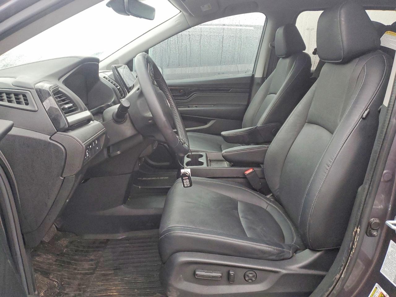 2024 HONDA ODYSSEY TOURING photo 7