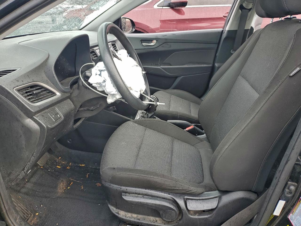 2019 HYUNDAI ACCENT SE photo 7