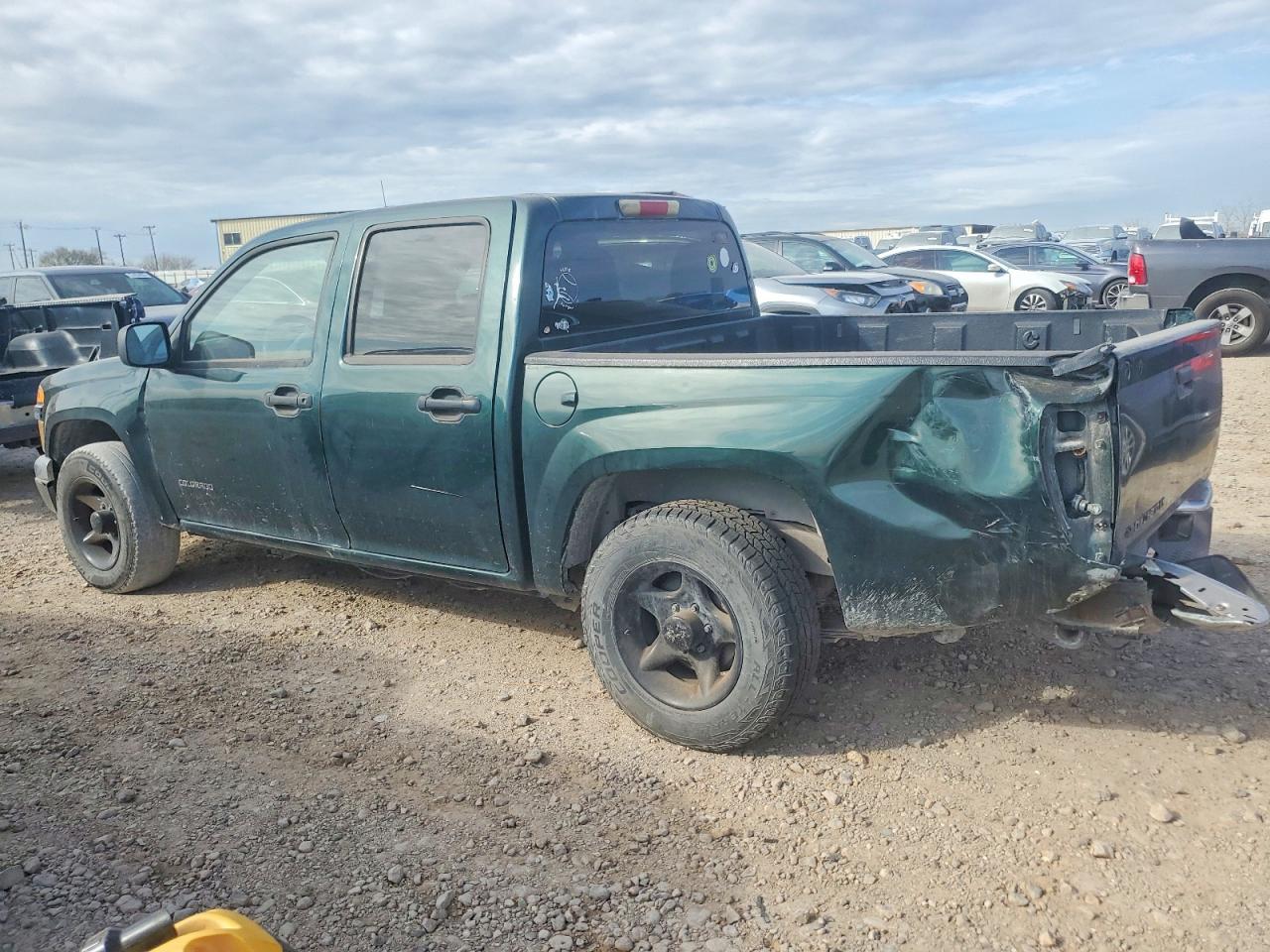2005 CHEVROLET COLORADO photo 2
