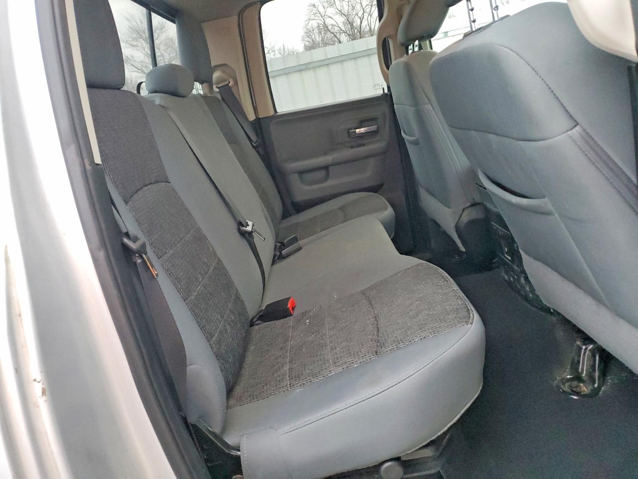 2018 RAM 1500 SLT photo 10