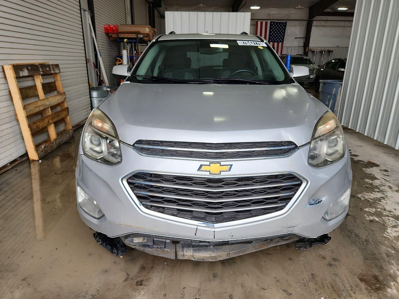 2017 CHEVROLET EQUINOX LT photo 5