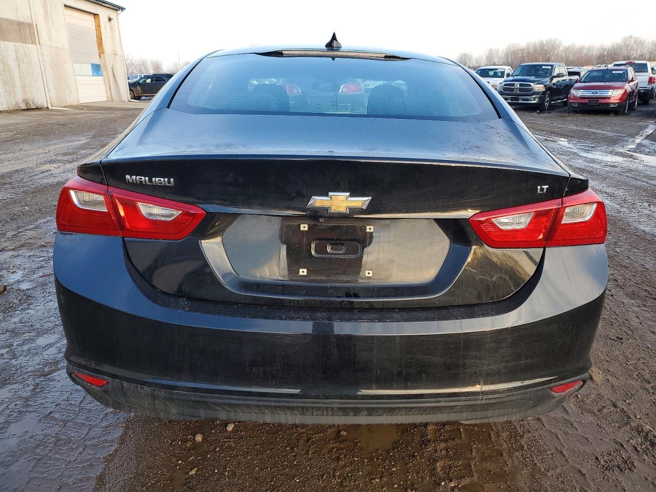 2016 CHEVROLET MALIBU LT photo 6