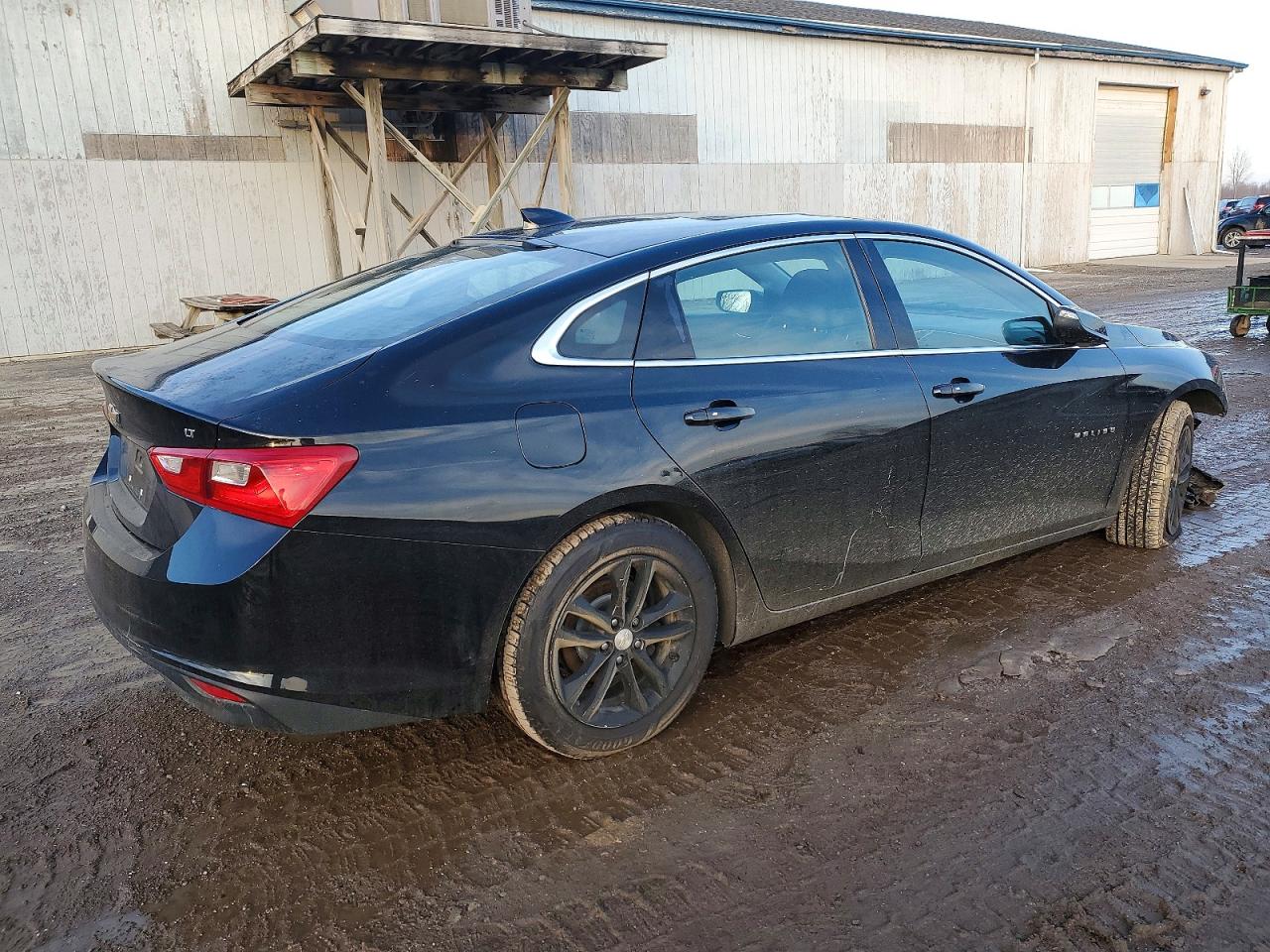 2016 CHEVROLET MALIBU LT photo 3