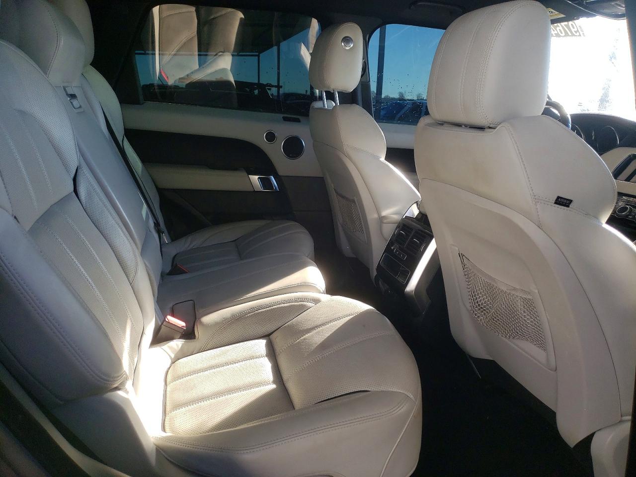 2016 LAND ROVER RANGE ROVER SPORT HSE photo 11