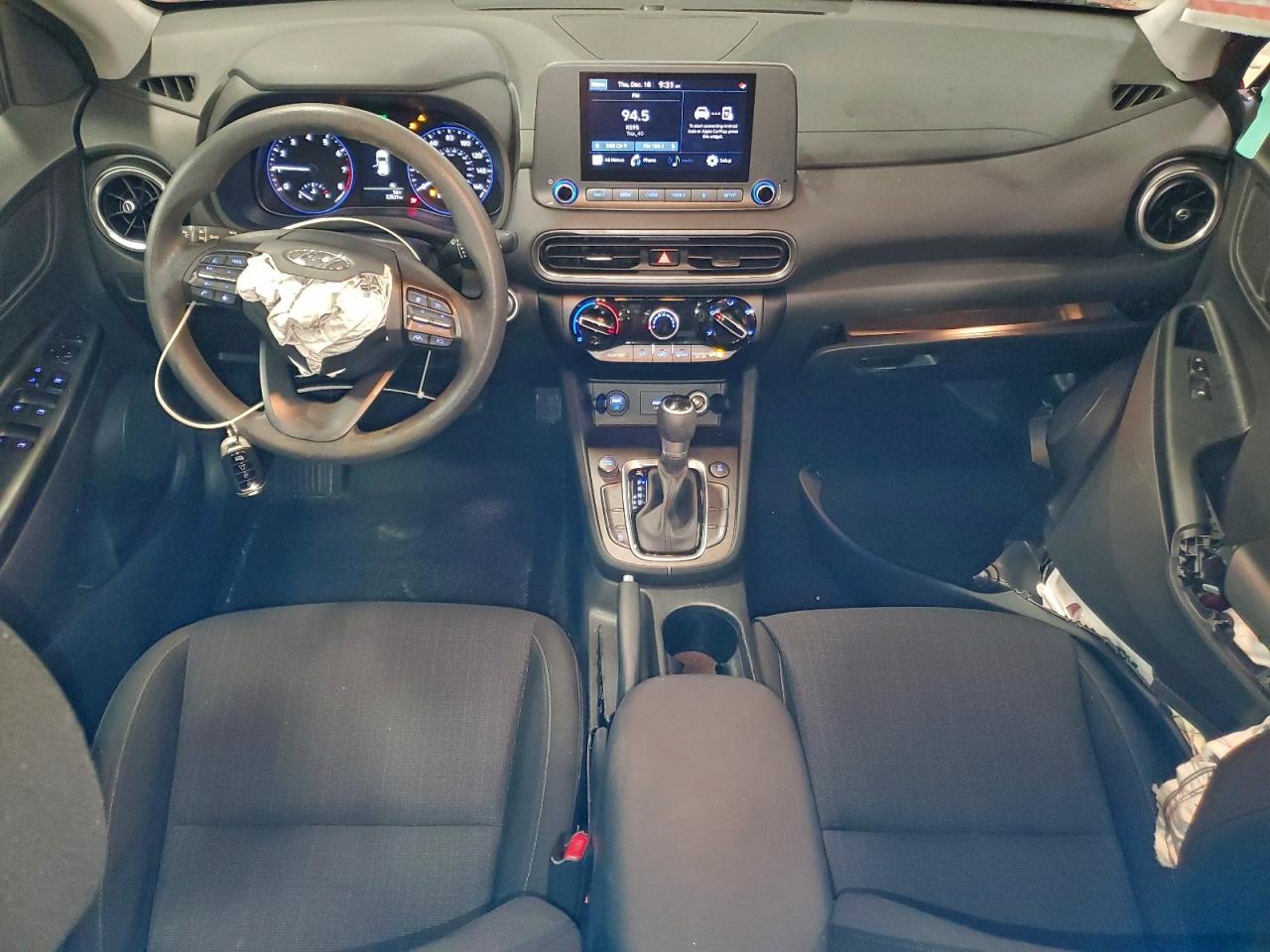 2022 HYUNDAI KONA SEL photo 8