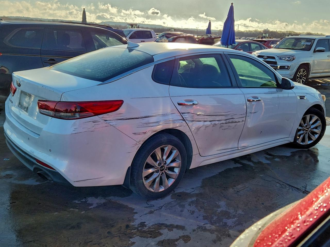 2018 KIA OPTIMA LX photo 3
