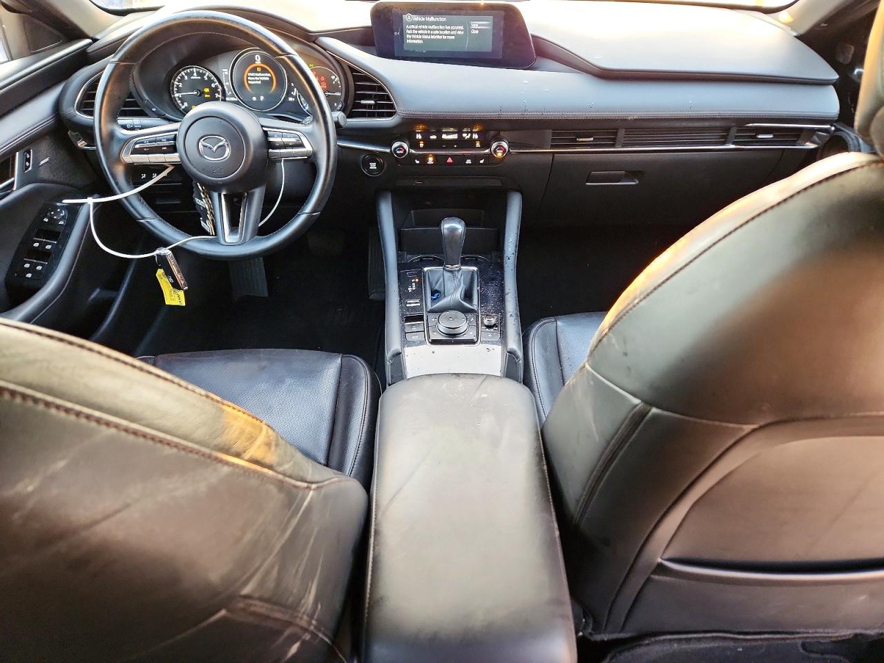 2019 MAZDA 3 PREMIUM photo 8