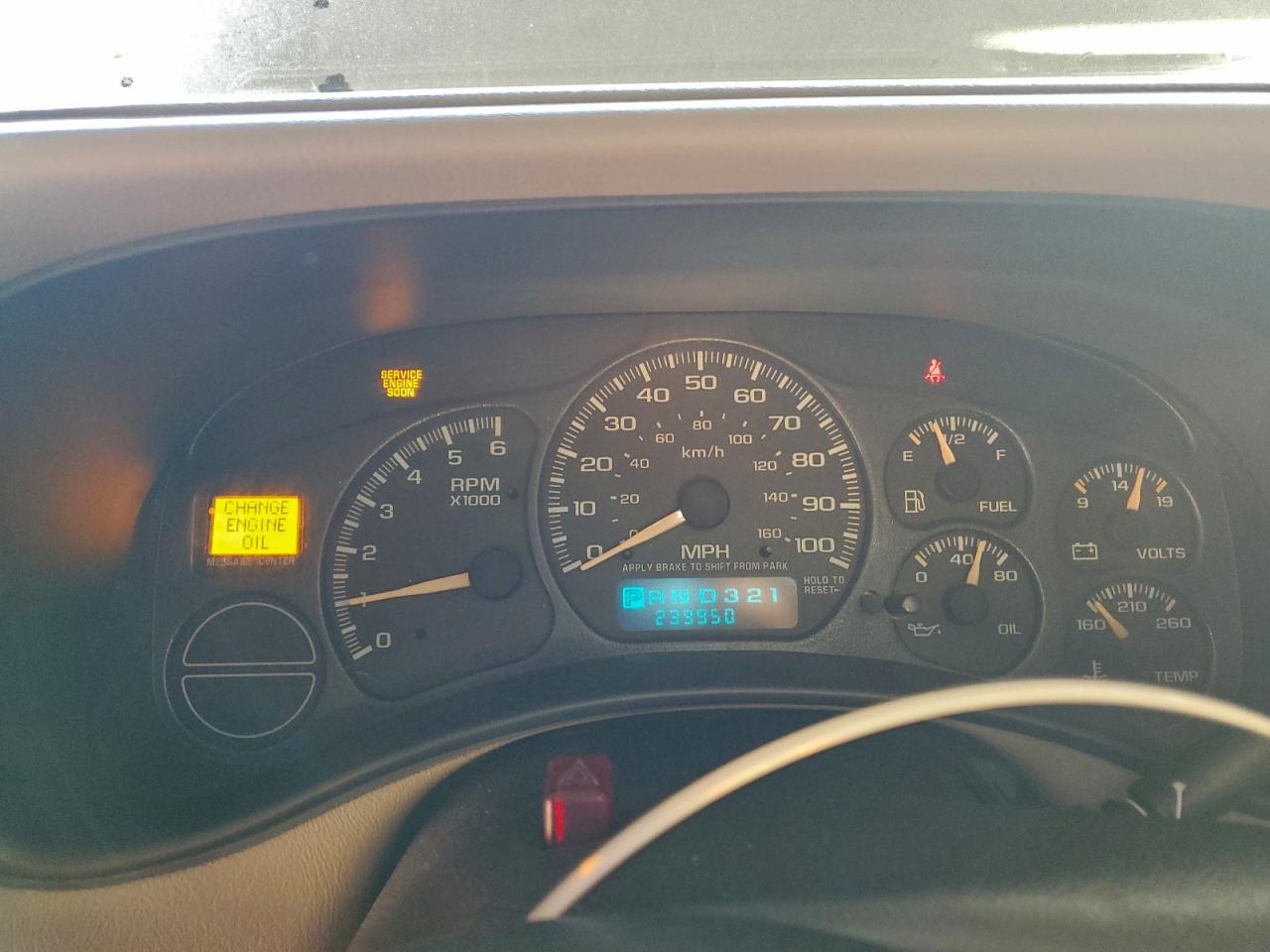 2002 GMC NEW SIERRA C1500 photo 9