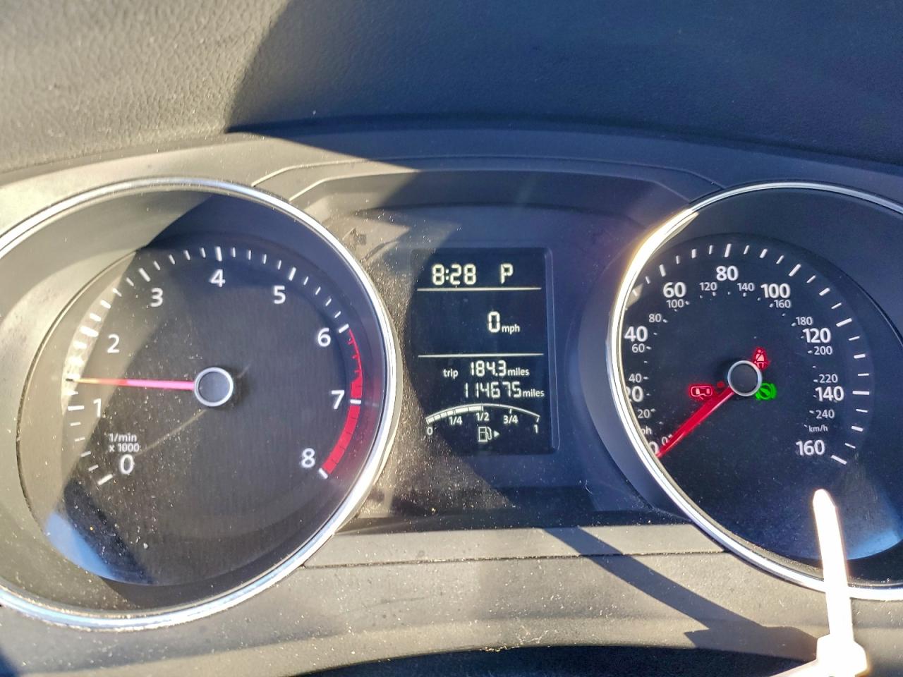 2018 VOLKSWAGEN JETTA photo 9