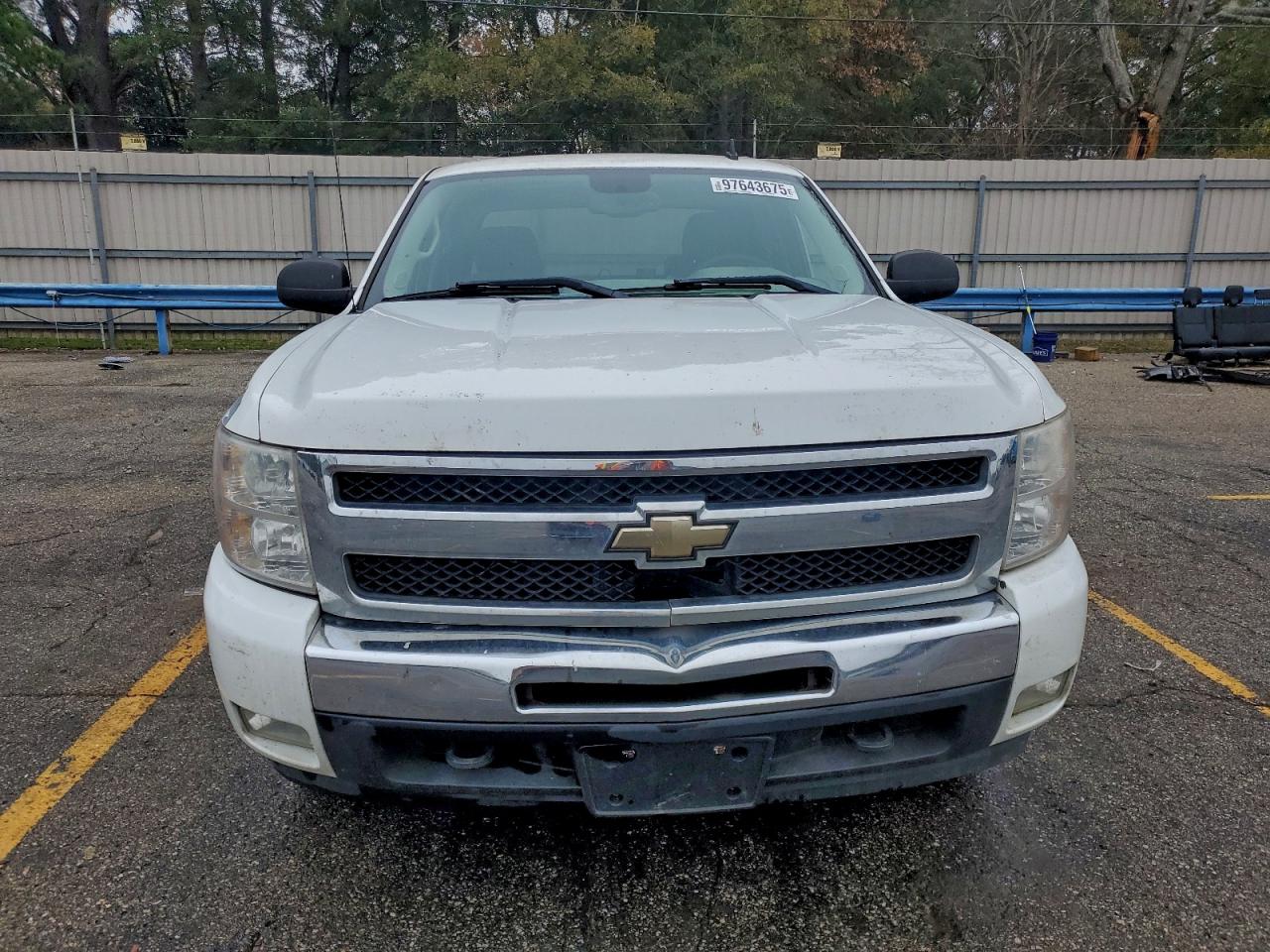 2009 CHEVROLET SILVERADO C1500 LT photo 5