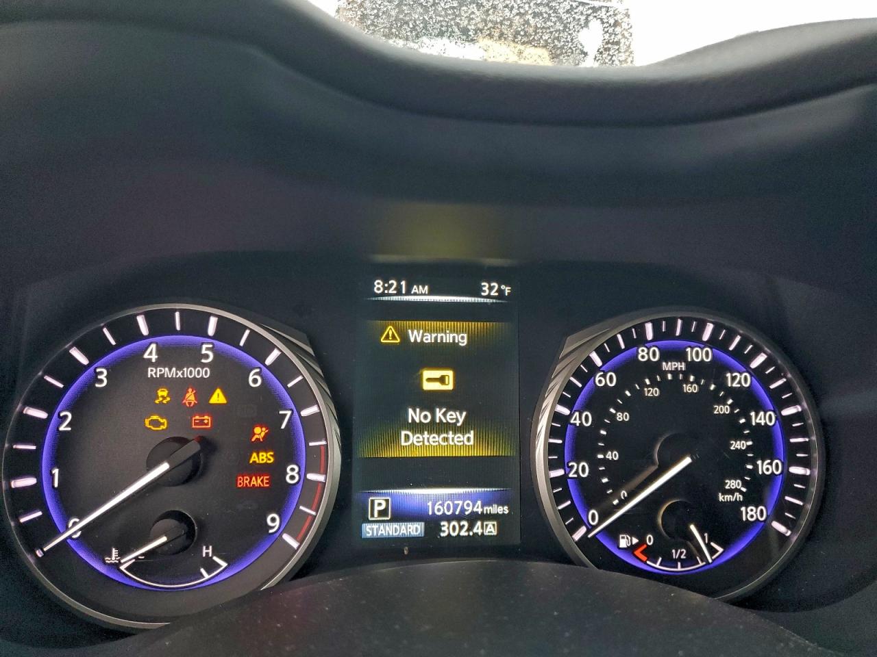 2015 INFINITI Q50 BASE photo 9