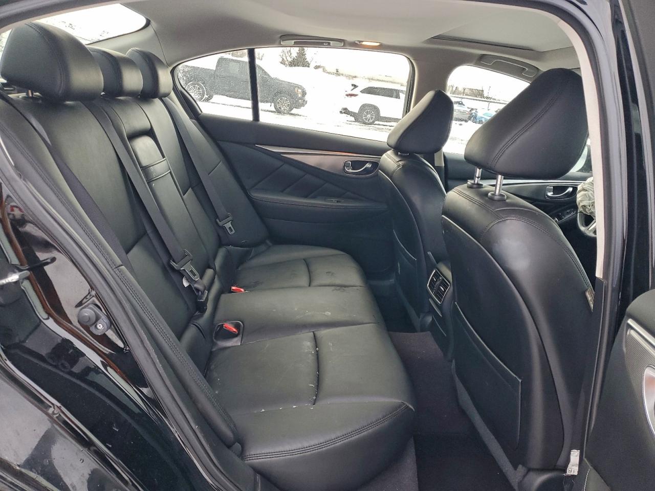 2015 INFINITI Q50 BASE photo 10