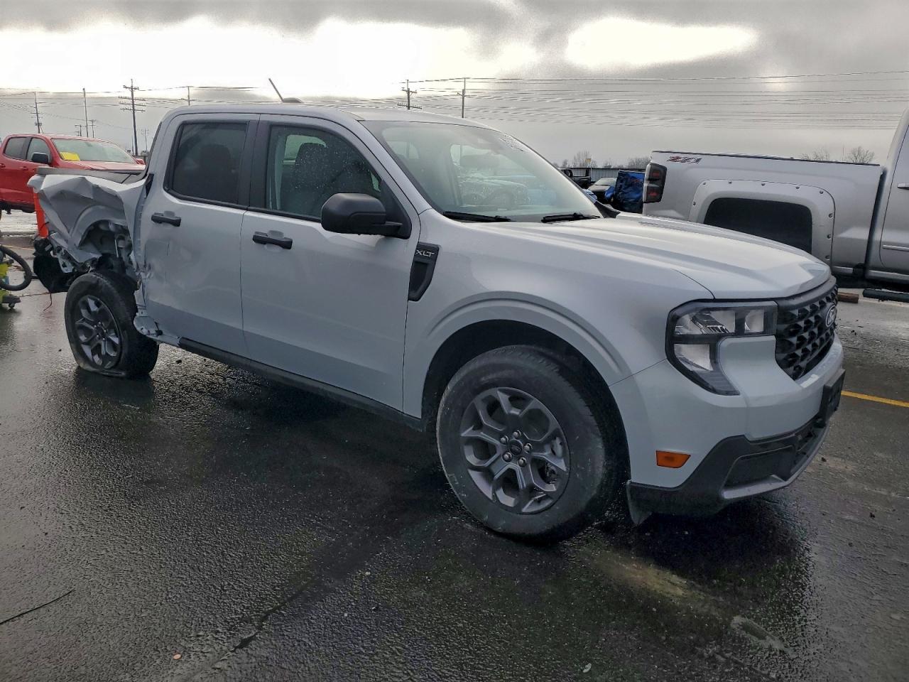 2025 FORD MAVERICK XLT photo 4