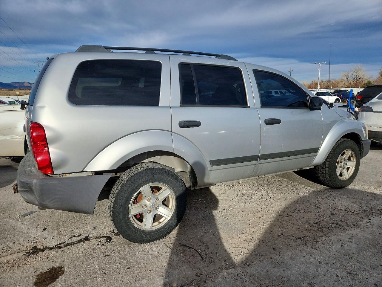 2005 DODGE DURANGO ST photo 3