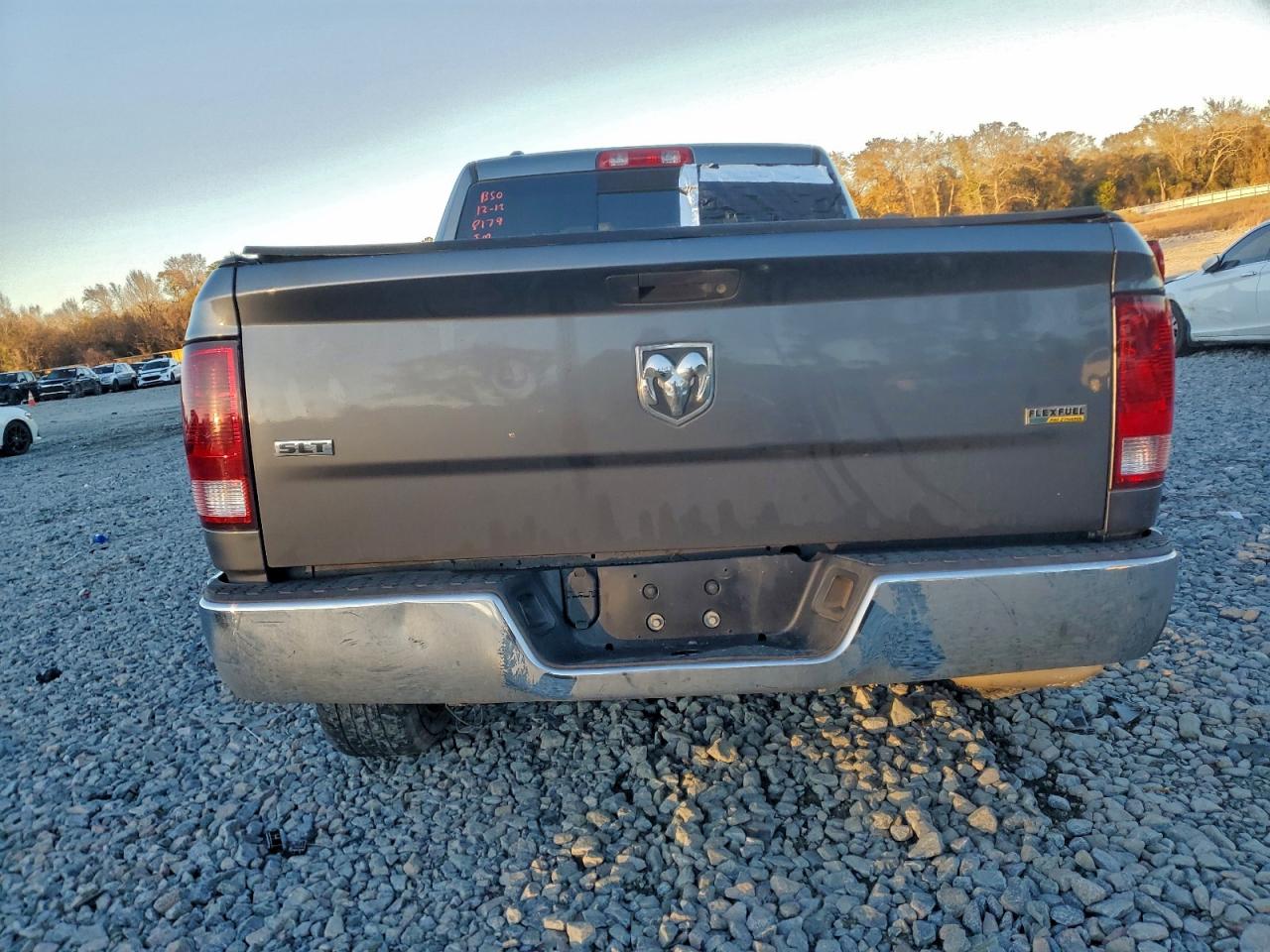 2014 RAM 1500 SLT photo 11