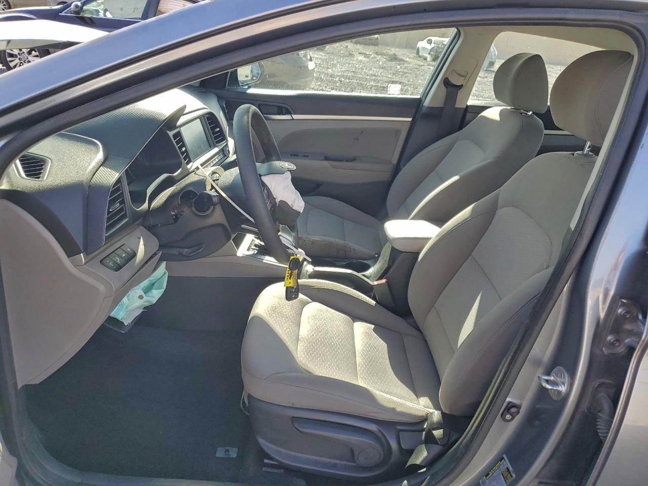 2019 HYUNDAI ELANTRA SEL photo 7