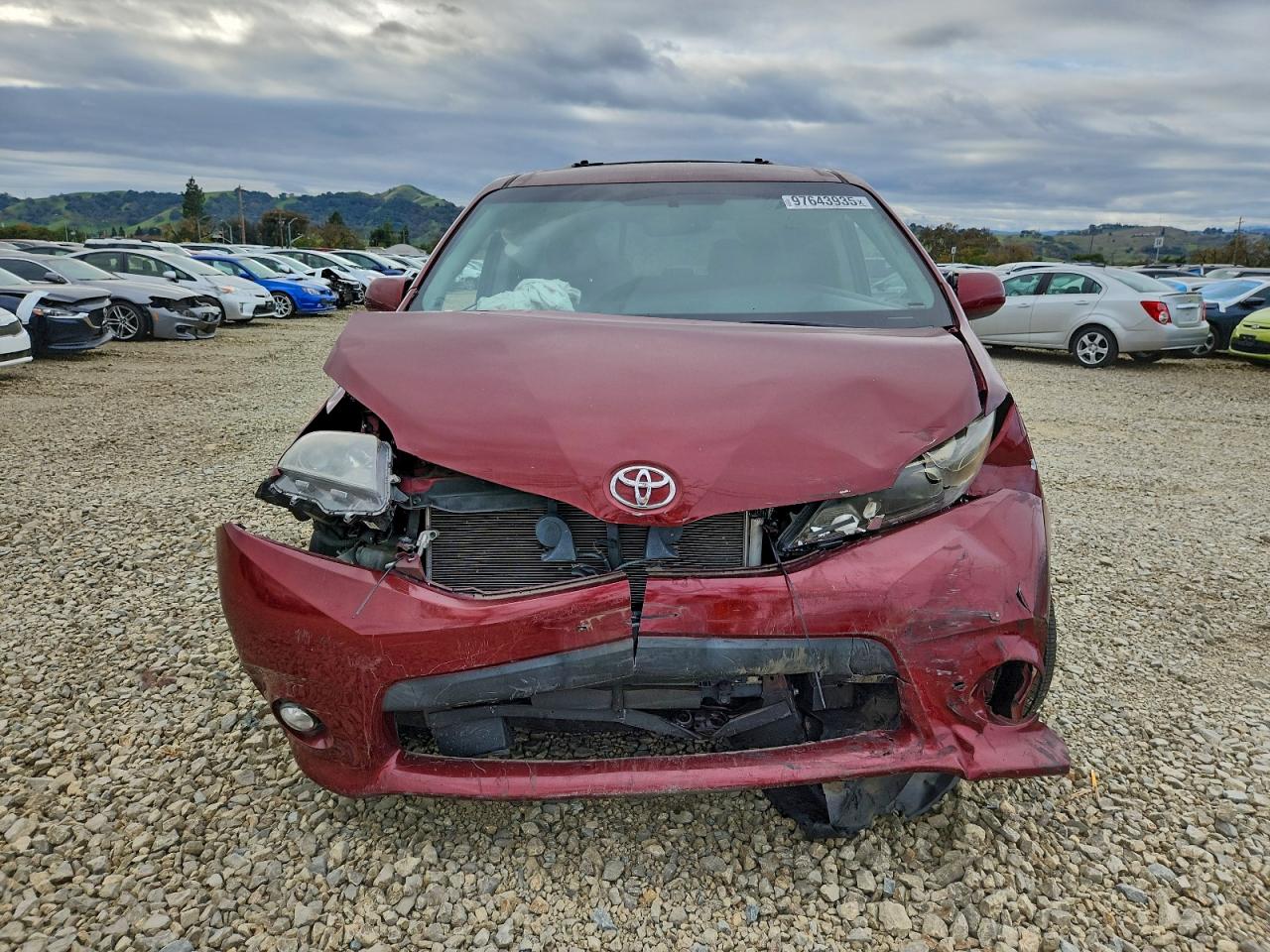 2015 TOYOTA SIENNA SPORT photo 5
