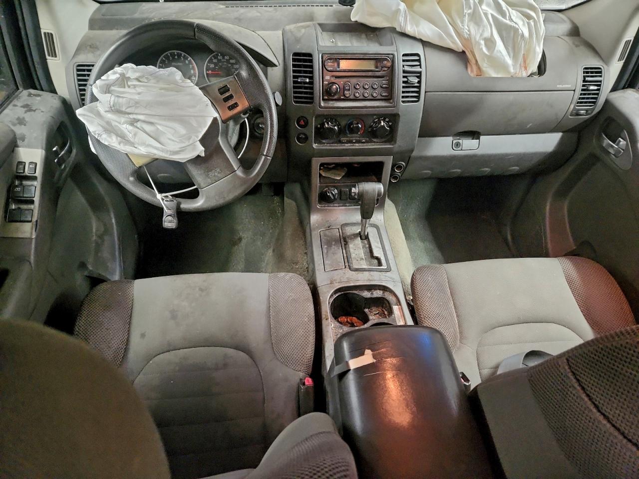 2006 NISSAN PATHFINDER LE photo 8