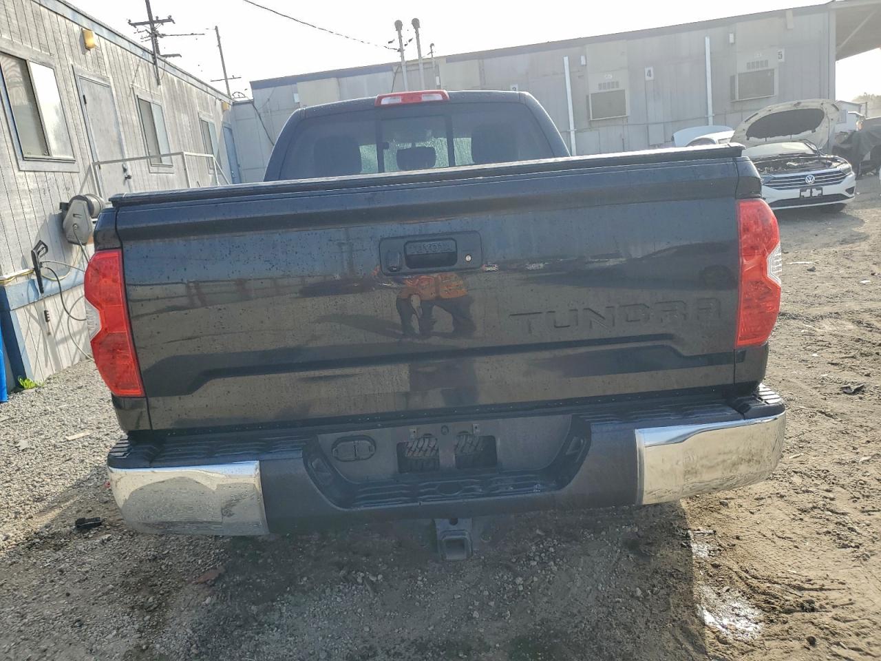 2014 TOYOTA TUNDRA photo 6