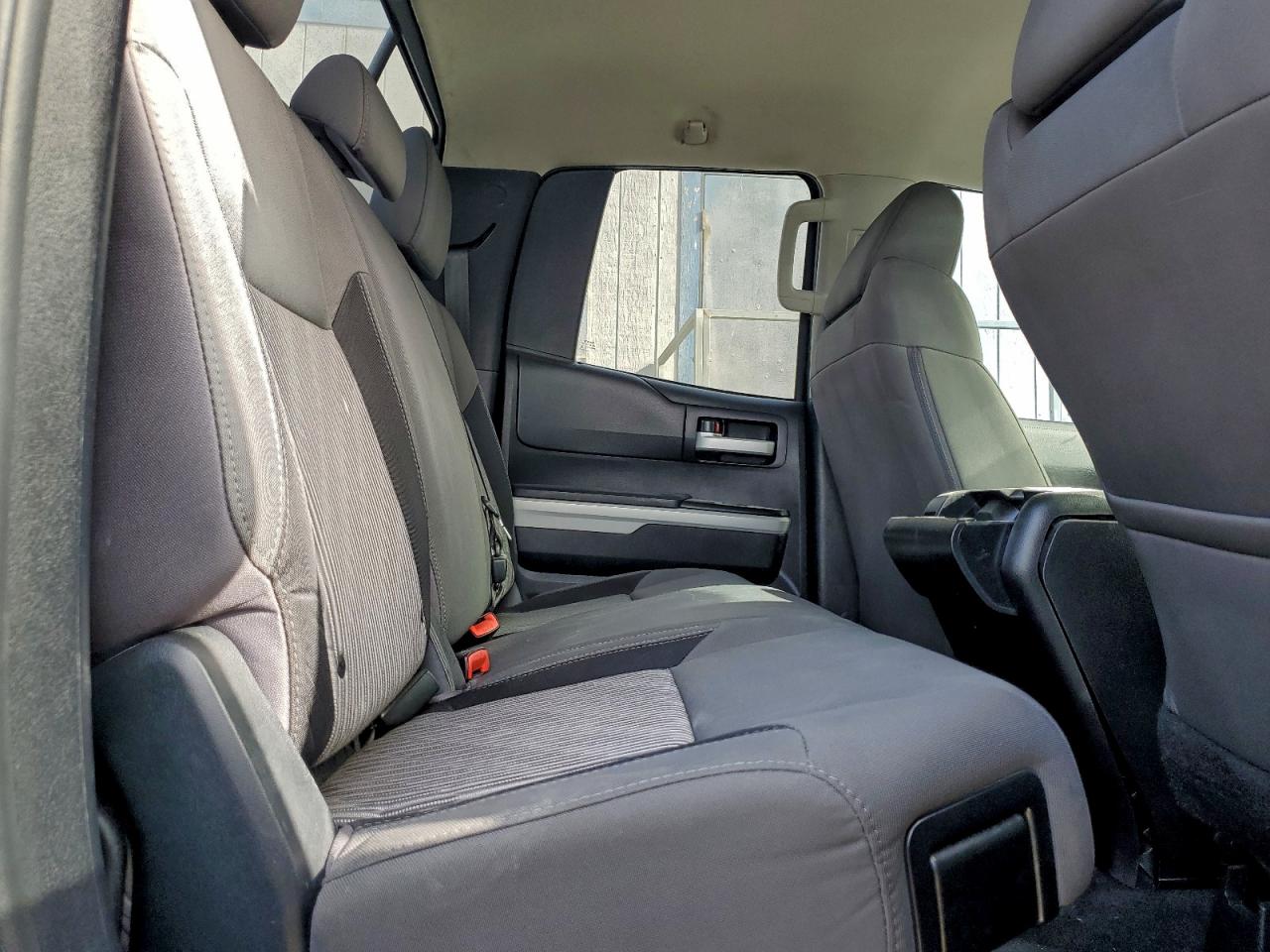 2014 TOYOTA TUNDRA photo 10